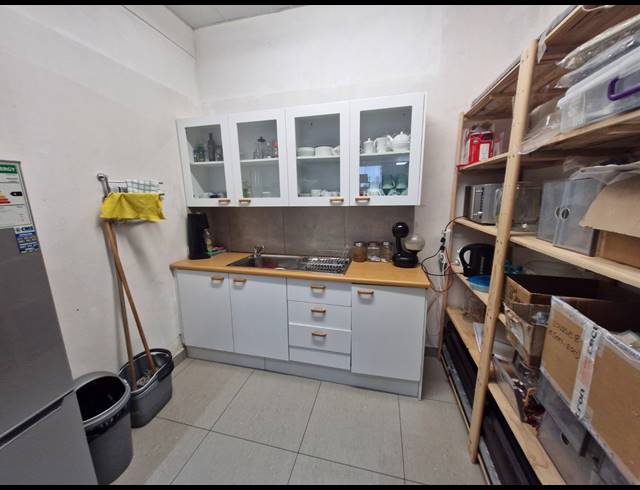 380M² RETAIL TO LET IN BEYERS PARK